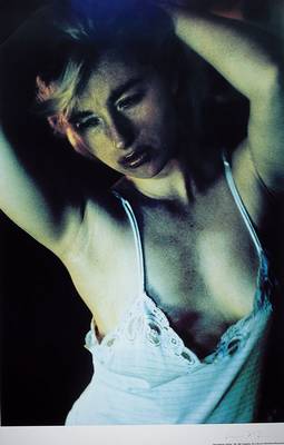 Cindy Sherman, geb. 1954, Farboffset auf dünnem Karton, handsigniert, wenige handsignierte Exemplare, ca. 100x64 cm
