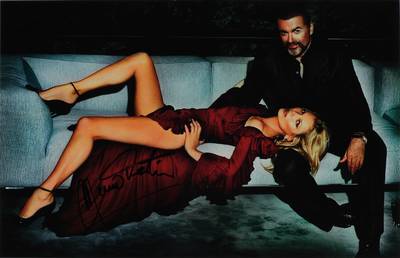 Mario Testino, geb. 1954, Kate Moss und George Michael, Farbfotografie, handsigniert, ca. 20x30.5 cm