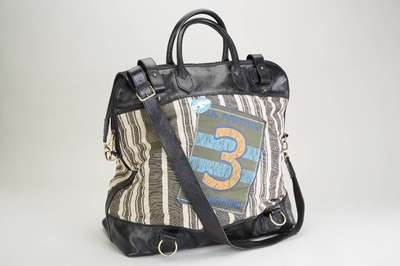 LA MARTINA Polo Weekender, Leder/Canvas, klassisch-eleganter Weekender mit gewohnt noblesser Ausstrahlung, durch die Fertigung von Reitsätteln in ...
