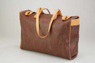 Etro-Reisetasche, Leder, braunes Synthetik-Material mit buntem Paisleymuster, große Inneneinrichtung mit seitl. Reißverschlußtasche, 2 ...