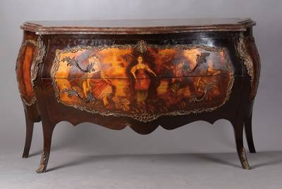 Große Kommode, Italien, nach venezianischem Vorbild, um 1910/20, bombierte Form, reiche Bronzeappliken, Front mit Landschaftsmalerei, schwere ...