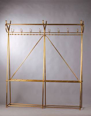 Garderobe, Österreich/Wien, um 1905, im sog. Sezessionsstil, Messing, in sich dreifach gegliedert, Messingschrauben bzw. Messingkugelschrauben, ...