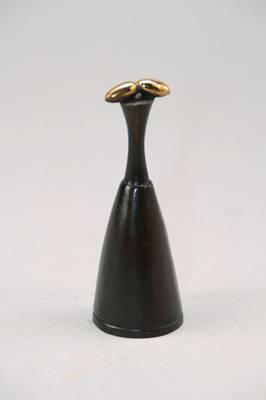 Paul Wunderlich, 1927-2010, Bronzeskulptur, Löschhütchen, mit Buch: Wunderlich, Skulpturen und Objekte Band II 1989-1999, signiert und nummeriert ...