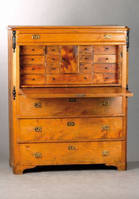 Standsekretär, um 1900, Platte mit Kantprofil, Ecken abgeplattet mit geschwärzten, aufgesetzten Balusterhalbsäulen,4 schübig, reiches Innenleben ...