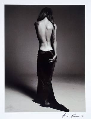 Michel Comte, geb. 1954 Zürich, Helena Christensen 1993, s/w Fotografie auf Fujicolor Crystal Archive Paper, handsigniert, ca. 40x30,5 cm