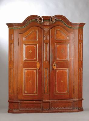 Spaltschrank, Bodensee, datiert 1825, Weichholz, Front auf Rahmen gearbeitet mit abgeflachten Ecken und Schnitzereien aus dem Vollholz, ...