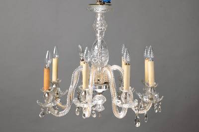 Deckenleuchter, deutsch, um 1910/20, 8 Brennstellen, Glas geschnitten u. geschliffen, feine Qualität, alte Elektrifizierung sollte erneuert werden, ...