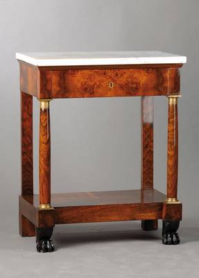 Konsole, Frankreich um 1810/20, Korpus z. T. Weichholz bzw. Nussbaum massiv, Wurzelnussfurnier gespiegelt verlegt, freistehende Säulen mit ...