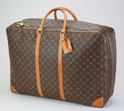 LOUIS VUITTON-Reisetasche, Serie Sirius 70 M14400, Monogram Canvas, Besatz aus naturfarb. Leder, abwaschbares Innenfutter, goldfarb. ...