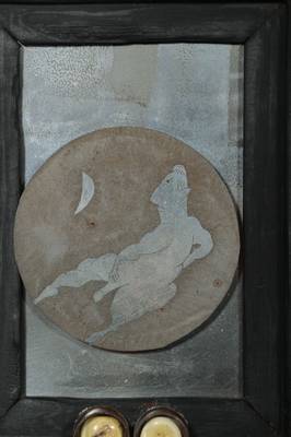 Gustav Haupt, Künstler aus Ludwigshafen, zwei Arbeiten aus Metall: 1x gravierte Kupferplatte, Affe reitet auf Schwein, bez.: Pussy Ostern 1978, ca. ...