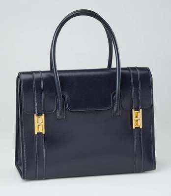 Dunkelblaue HERMES DRAG BAG, 1970er Jahre, dunkelblaues Leder, Monturen Metall vergoldet, 2 Tragegriffe, ca. 21 x 26 cm, gute Erhaltung, Design ...