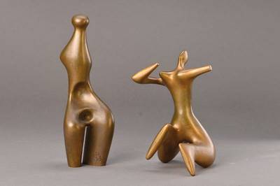 Horst Schöneich, 1921-2012 Grünstadt, Paar, zwei Bronzeskulpturen, H. ca. 22 cm bzw.28,5 cm