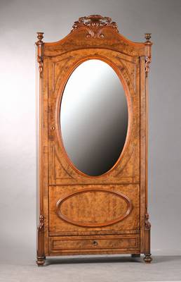Spiegelschrank, wohl norddeutsch um 1850/60, Wurzelnuss- u. Nussbaumfurnier auf Weichholzkorpus, Innenleben mit 4 Einlegeböden u. Kleiderstange, ...