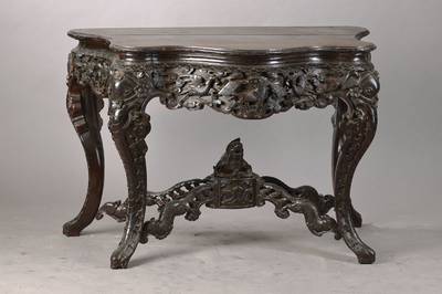 Konsole, China um 1900/10, Palisanderholz, reich beschnitzt u. durchbrochen mit Elefanten u. Glückssymbolen, sehr prunkvoll, Gebr.-Sp., Deckplatte ...