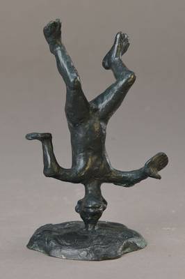 Jörg Immendorff, 1945-2007, Affe auf dem Kopf stehend, Bronzeskulptur, 2006, auf der Plinthe signiert und nummeriert e.a., mit Gießerei-Stempel ...
