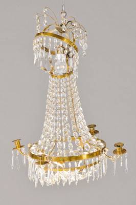 Deckenleuchte, Frankreich, um 1900, Metallmontur, reicher facettierter Glasbehang, 4 Brennstellen, Elektr. nicht geprüft, außen drei Brennstellen ...