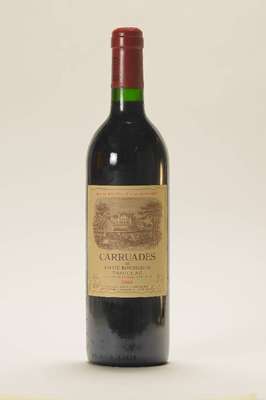 3 Flaschen 1986 Carruades de Lafite, Pauillac, into neck bis high fill, ca. 75 cl, unverkostet, sehr guter Erhaltungszustand , 100 Parker Punkte