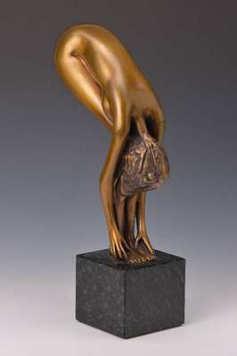 Bruno Bruni, geb. 1935 Gradara, La Volta, Bronzeskulptur, signiert und nummeriert 177/250, H. ca. 37 cm, Mit Sockel ca. 48 cm