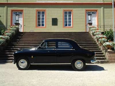 Seat 1400, EZ 1953, Laufleistung 82.000 km abgelesen, 32 kW/ 44 PS, 4-Gang Schaltgetriebe, schwarz, Stoffbezüge hellgrau,Classic Data Gutachten von ...