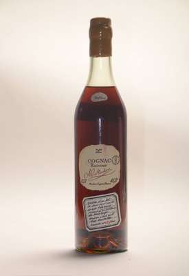 1 Flasche Al. Meukow Rarissime Tres Vieux Cognac, Abstand zwischen Wein u. Kapsel: ca.3,6 cm, ca. 70 cl, limitierte Flaschenanzahl von nur 600 ...