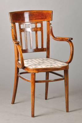 Armlehnstuhl, Thonet, Entwurf Koloman Moser, um 1906-07, Bugholz, signiert, restauriert, Polsterung und Bezug erneuert, H. ca. 94 cm, Sh. ca. 49 cm
