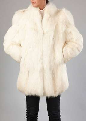 Polar-Fuchsjacke, Gr. ca. 42, Felle längs verarbeitet, gerade Form, Stehkragen, Innenfutter silbergrau, Rückenl. ca. 80 cm