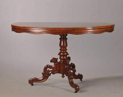 ACHTUNG:Falsches Bild im Katalog Biedermeiertisch, um 1835/40, Nussbaumfurnier radial verlegt, Balusterschaftmit 3 geschweiften Auslegern, Reste ...
