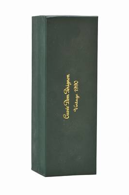 3 Flaschen 1990 Moet et Chandon Dom Perignon , Vintage-Champagner, je ca. 75 cl, Abstand zwischen Flaschenboden und Wein: ca. 2 cm, unverkostet, in ...
