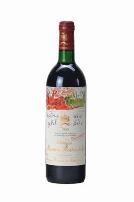 1 Flasche 1989 Chateau Mouton Rothschild, Pauillac, Künstleretikett: Georg Baselitz- Die Mauer, top shoulder, ca. 75 cl, unverkostet, Etikett min. ...