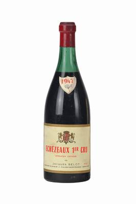 2 Flaschen 1947 Jacques Selot Echezeaux, Cote D'Or, Premier Cru, je ca. 73 cl, Abstand zwischen Kapseln und Wein: 3,5 - 4,5 cm, Etiketten teilw. ...