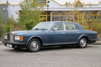 Rolls-Royce Silver Spirit I, EZ 08.1982, Laufleistung 89.271 miles abgelesen, H- Zulassung, 162 kW/ 220 PS, Automatikgetriebe, blau, beige, ...