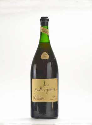 1 Doppelmagnum-Flasche La Vieille Prune Riserva Louis Roque, Souillac, 42% Vol., ca. 3 L, Alter Pflaumenwein, Etikett l. besch., Abstand zwischen ...