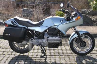 BMW K 75 S, EZ 03.1987, Laufleistung ca. 139.200 km, HU 03.2016, 55 kW/ 75 PS, 3- Zylinder, Schaltgetriebe, silber-blau, schwarz, Kardanantrieb, ...