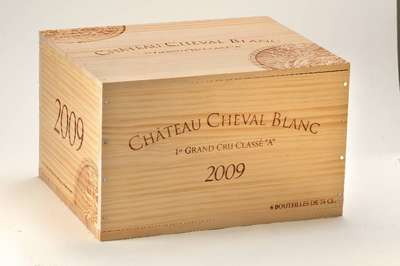 6 Flaschen 2009 Chateau Cheval Blanc, St. -Emilion, Premier Grand Cru Classe, je ca. 75 cl, unverkostet, in ungeöffneter Originalholzkiste, diese ...