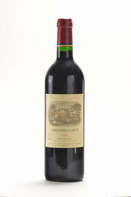1 Flasche 1995 Carruades de Lafite, Pauillac, ca. 75 cl., 13% Vol., into neck, unverkostet, selten im Angebot, 87 Parker Punkte, Etikett l. ...