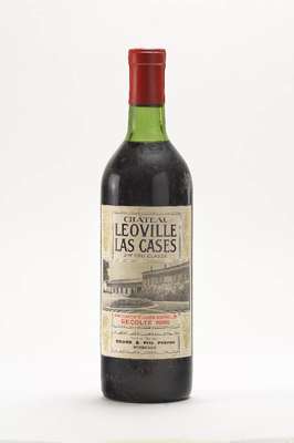 3 Flaschen 1966 Chateau Leoville Las Cases, deuxiemes Cru Classe, Cruse & Fils Freres, upper mid shoulder und top shoulder, je ca. 75 cl, unverkostet