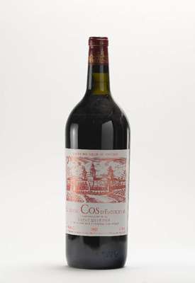 3 Magnumflaschen 1982 Chateau Cos D'Estournel , Saint-Estephe, Grand Cru Classe en 1855, je ca. 150 cl, upper mid shoulder und besser, ...