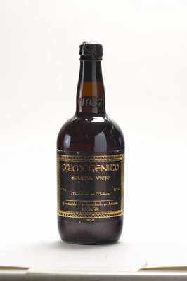 1 Flasche Primogenito Solero Viejo 1937, Madurado en Madera, abgefüllt Aragon Spanien, 17% vol., 0.75cl, unverkostet, Kapsel besch. bzw. teilweise ...