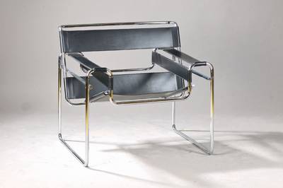 "Wassily-Chair", Entwurf Marcel Breuer, um 1925, lizenzierte Ausführung von Gavina, 80er Jahre, Stahlrohr gebogen mit Rindkernleder- ...