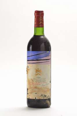 1 Flasche 1980 Chateau Mouton Rothschild, Pauillac, Künstleretikett: Hans Hartung, ca. 75 cl., ca. top shoulder, Etikett besch. und beschmutzt, ...