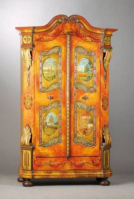 Bauernschrank, alpenländisch, datiert 1823, Weichholz, bunt bemalt, abgeschrägte Ecken, aufgelegte Akanthusblattverzierung, sog. Spaltgiebel, Front ...