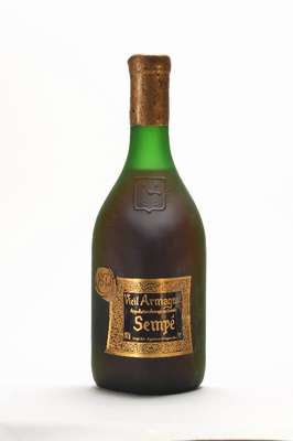 1 Flasche 1973 Sempe Vieil Armagnac, Appellation Armagnac Controlee, ca. 40% Vol., ca. 70 cl., Abstand zwischen Kapsel und Armagnac: ca. 3 cm, sehr ...