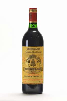 8 Flaschen 1994 Chateau Angelus, St.Emilion,Grand Cru, je ca. 75 cl., je ca. top shoulder, je ca. 13 % Vol., unverkostet, sehr guter ...
