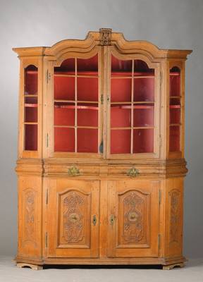 Aufsatzvitrine, westdeutsch, Bergisches Land, um 1800, Eiche u. Kirschbaum massiv Ecken abgeflacht u. hervorgekröpft, Unterteil 2- türig, ...