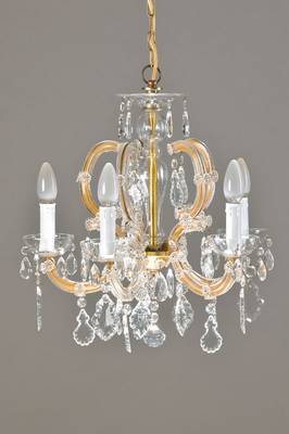 Deckenlüster, Italien, um 1955-60, Murano, Glas geschnitten und geschliffen, 5 Brennstellen, D. ca. 43 cm, sehr schöne Ausformung