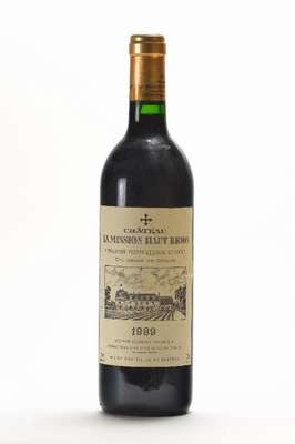 2 Flaschen 1989 Chateau La Mission Haut Brion , Cru Classe de Graves, Appellation Pessac Leognan Controlee, je ca. into neck, je ca. 75cl, je 13% ...