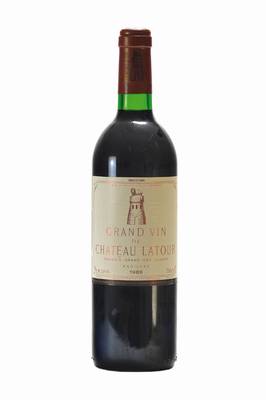1 Flasche 1989 Chateau Latour, Premier GrandCru Classe, Pauillac, ca. 75 cl, ca. 12,5 % Vol., ca. into neck, unverkostet, sehr guter ...