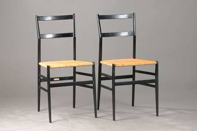 6er Satz Cassina Superleggera 699, Entwurf Gio (Giovanni) Ponti, 1951-1957, Ausführung neu, Schwarz lackierte Esche, spanisches Rohrgeflecht, 1 ...