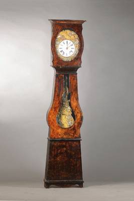 Standuhr, Frankreich um 1880, Holzgehäuse floral bemalt, sek. gelackt, unsicherer Stand,obere Türe unsachgemäß abgenommen, Comtoise Uhrwerk, ...