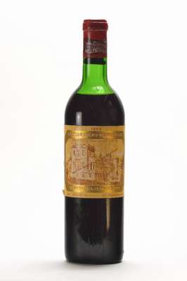 1 Flasche 1969 Chateau Ducru-Beaucaillou, Saint-Julien-Medoc, ca. 75 cl, ca. mid shoulder, Grand Cru Classe en 1855, Kapsel in gutem Zustand, Etikett ...